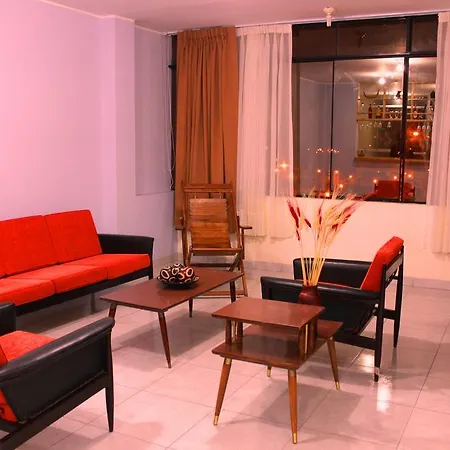 Taytaypa Rooms & Apartments Lima Airport Room photo