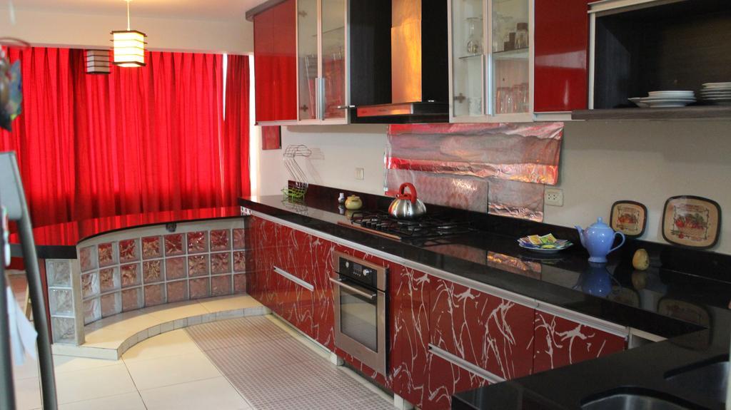Taytaypa & Airport Apartment *