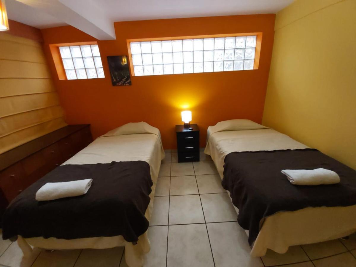 Taytaypa & Airport Apartment *